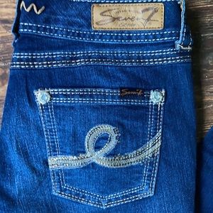 Seven 7 Jeans Skinny Dark Wash 8 GORG DETAILS 🖤